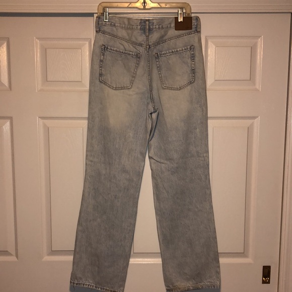 “Aeropostale” light wash, ripped, slouch fit, skater jeans, size 6 - Picture 5 of 14